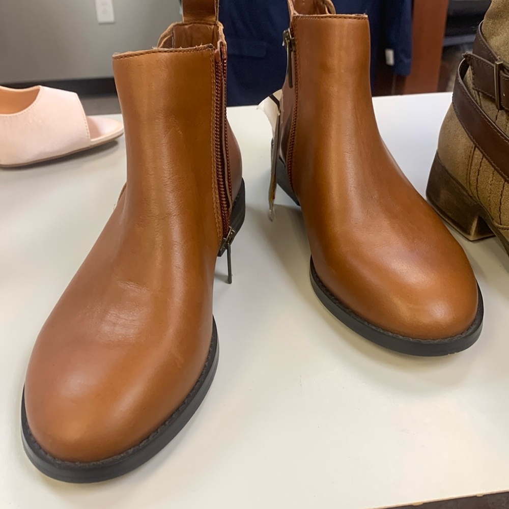 Lands end caramel brown booties
